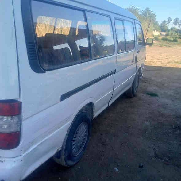 فتون 2008 
السنوية لل29 
رقم الشاصي مدكوك بالتكمة 
شرط التحويل
بغداد
ناحية الرشيد
***********
السعر 47
