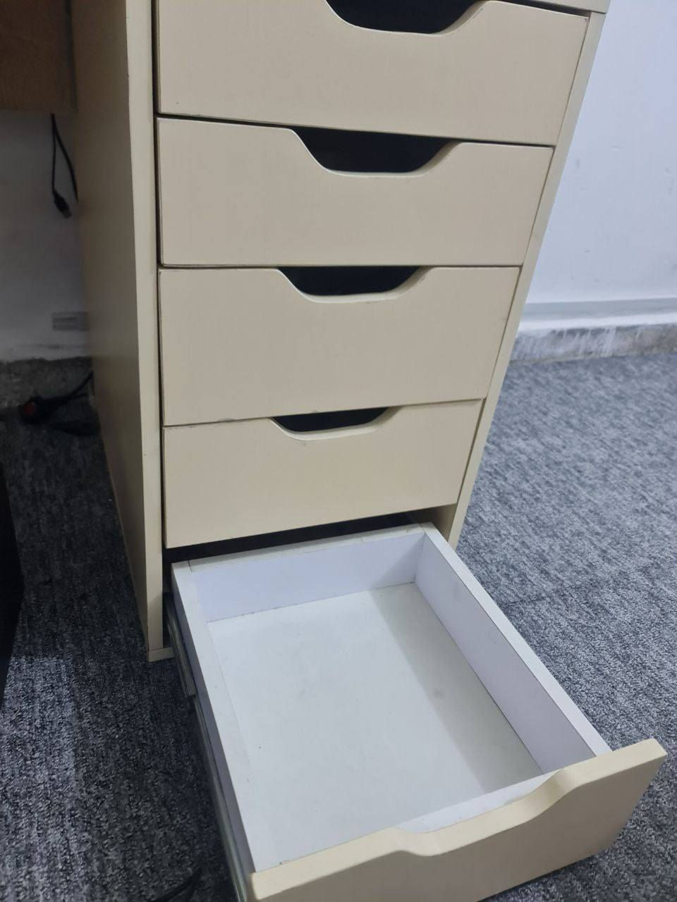 الشلام عليكم غراض لبيع بيس شراي يدخل خاص فقط وكلمن وسعره


**إذا كنت صاحب هذا الإعلان وتريد حذفه لأي سبب، رجاءا أرسل رسالة إلى الدعم الفني**