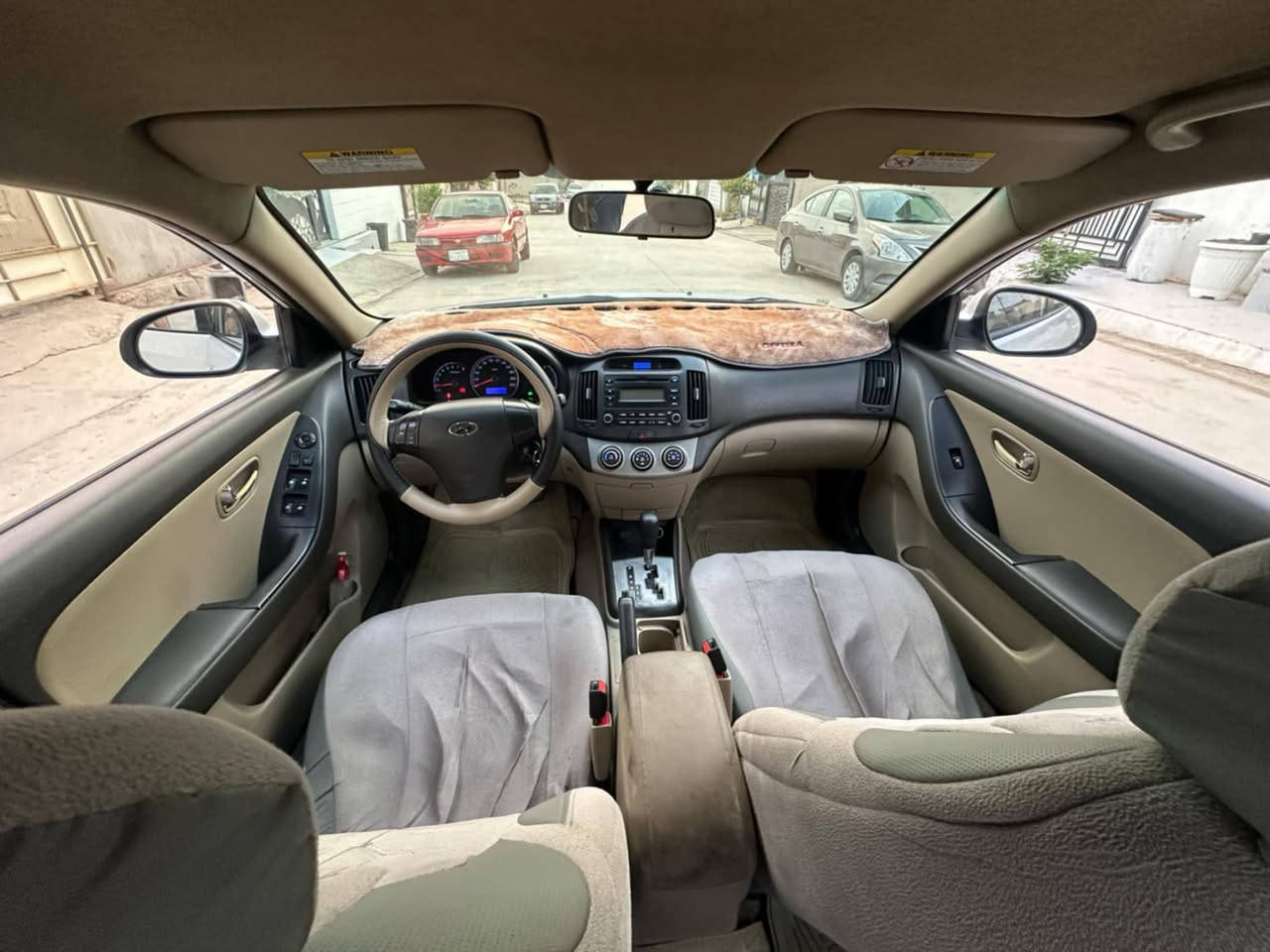 السلام عليكم النترا 2011 بيها قطعه واحد صبغ وبعض ملاحظات بارد سياره بيها دفتر بنزين *********** كركوك
