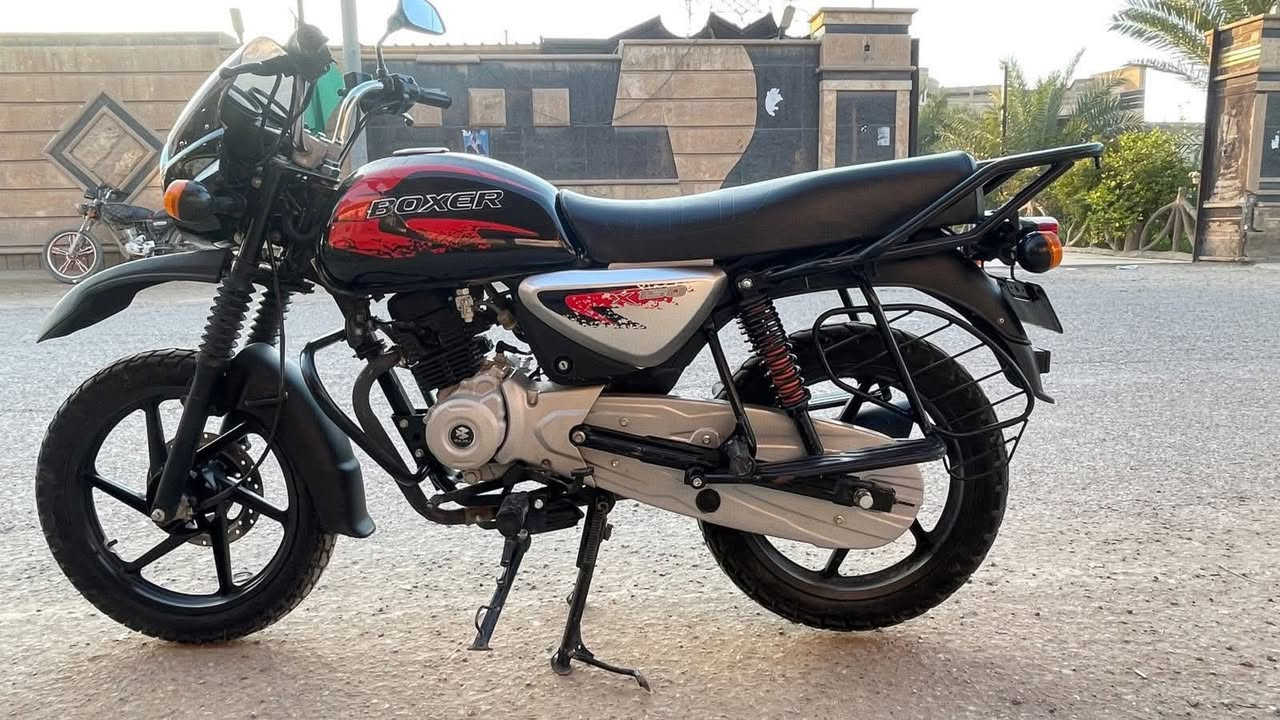 بوكسر 2023
مكفوله من فتح تبخير صوت تفيلس تبخير عام مكفولة
اوراقها كامله الاصلية

*********** 🩵
حي جهاد 
ب1900 
ملاحضه دراجة متروكة صارله تقريبا سنه  بس ع كد بدلتلها دهن اصلي فقط
شراي يتصل
