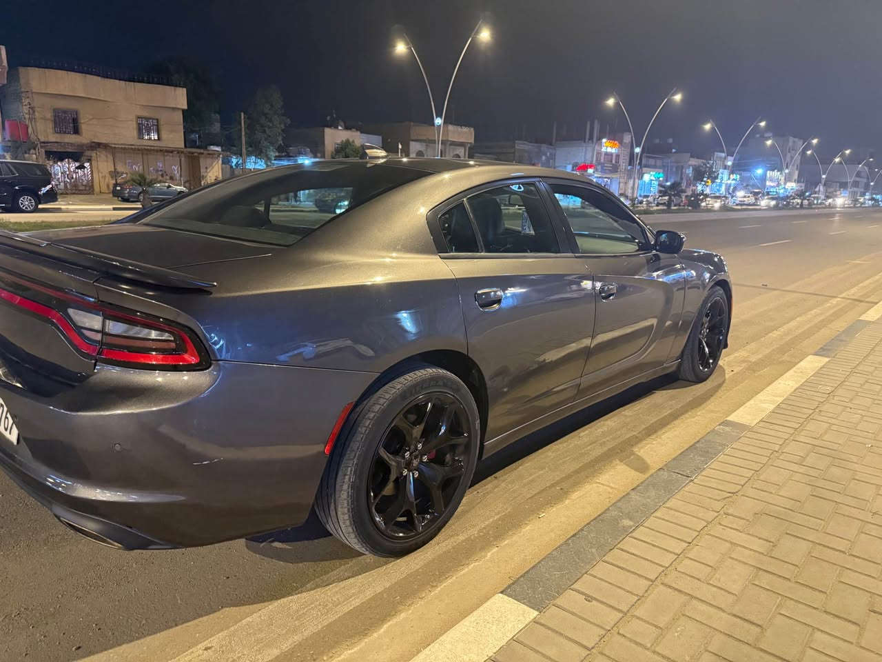 سلام عليكم جارجر2017امريكي حادث بنيدوجاملغ وبيهه تقسيم بيبان وجاملغ امامي فول مواصفات عدى الفتحه رقم اربيل سنويه لل2030ماشيه 165ميل عنوان بصره رقم تليفون ***********رقم شاصي موجودبالمنشورشوفهه وخابرسعر165 البصرة, العراق
