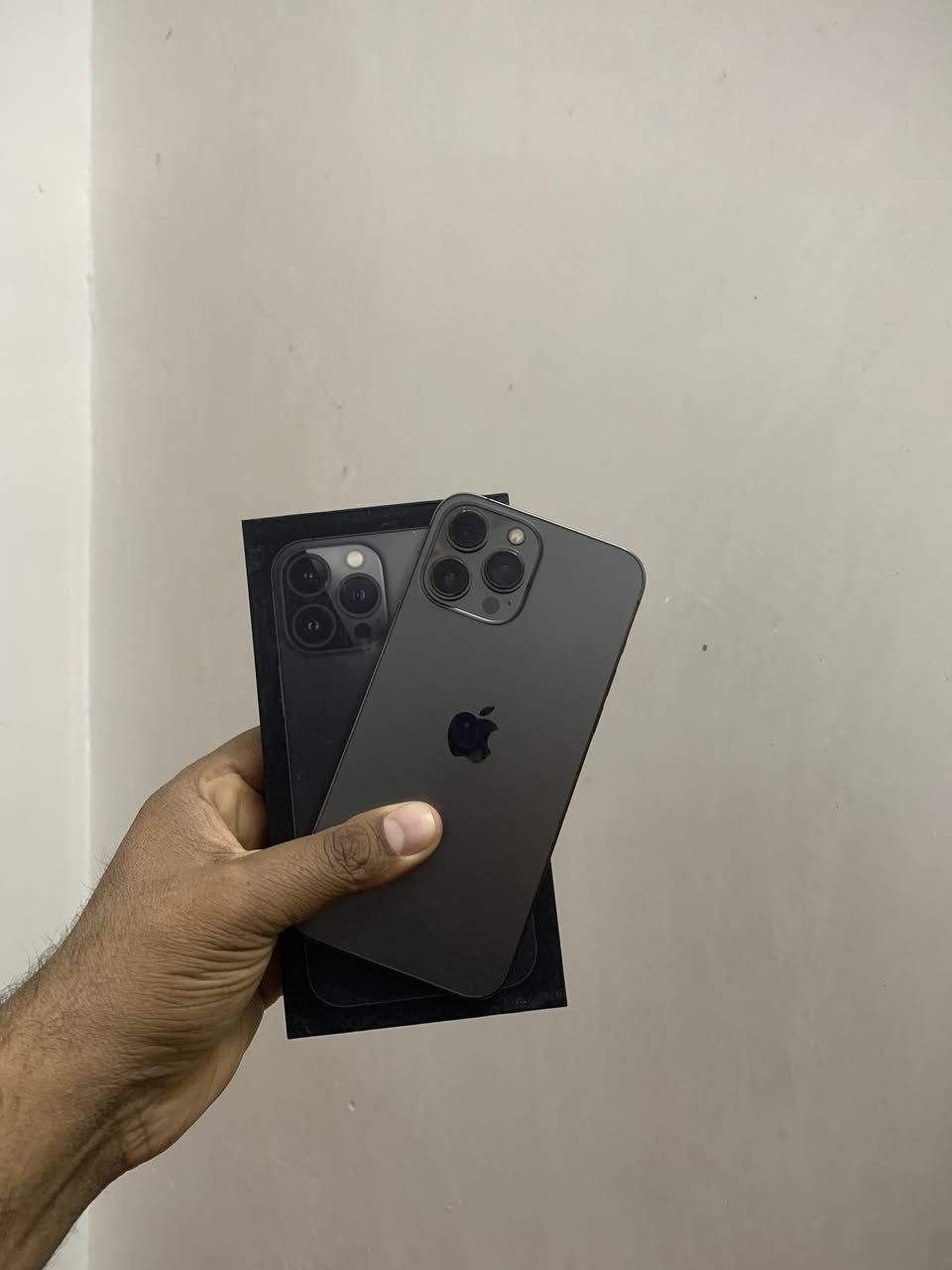 السلام عليكم
آيفونات 13برو ماكس
الأجهزة بيهن قطعه اصليه 
من ابل 
أسعار مناسبه 
كلهن 256 
أسم المحل الموبايل ستور 
الديوانية المهناوية مقابل مخبز ابو مريم 
***********
***********
