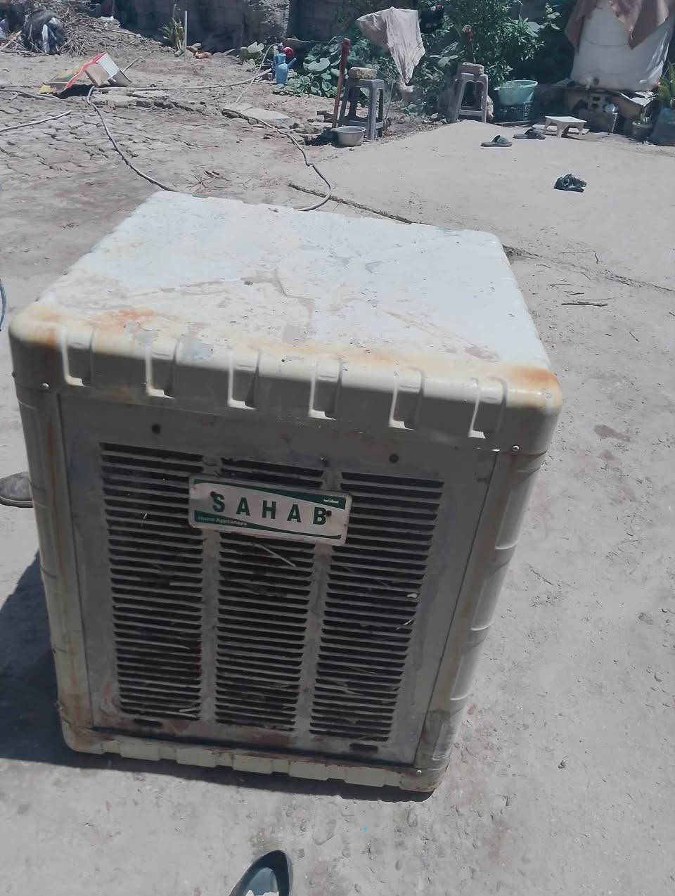 مبرده للبيع نضيفه بس عوزه ليف وقايش السعر 75 وبيه مجال وهاذه رقمي ***********
