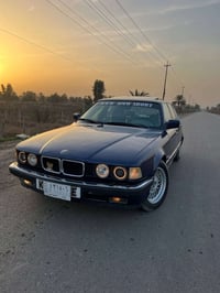 بي ام دبليو  730 مكينه V8 وارد يابان صالها 13يوم من شديتها  لون حبري  ...