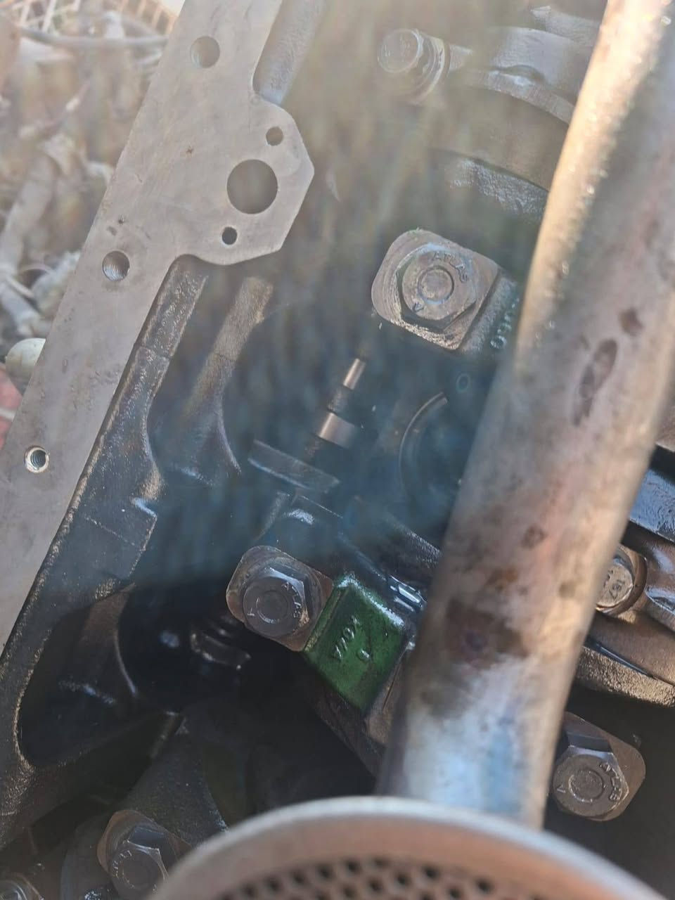 🚗 للبيع: نص محرك بيركنز (Perkins) 
👨‍🔧 المهندس هاتف
📞 للاستفسار يرجى الاتصال على الأرقام التالية:
***********
***********
📍 الموقع:
بغداد / الكرادة / حي الوحدة / شارع خالد بن الوليد
مقابل مرطبات السائحة
