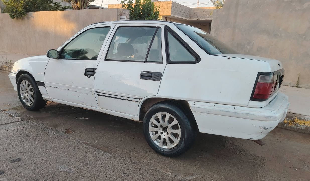 سيارة دايو لمنز ٩٤ للبيع
رقم صلاح الدين الماني
كير محرك خير من الله
العنوان الزاب /السعر ٢٢$
*********** واتساب
