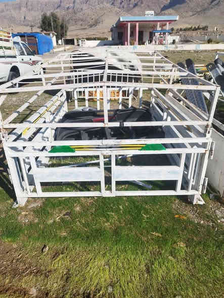 سەلام علیکم هاوڕیان  
بابەت فرۆشتن چەمچەی سیارە
چە مچەی نیسان5قولاب سەرچەمچەم هەیە
چەمچەی مەرزیە مۆدیڵ2022هەیە
چەمچەنیسان 4قولاب سەرچەمچەو چادر هەیە

بالای نیسانم هەیە
ژ.م ***********
    ***********
       ڕانیە  شکارتە
