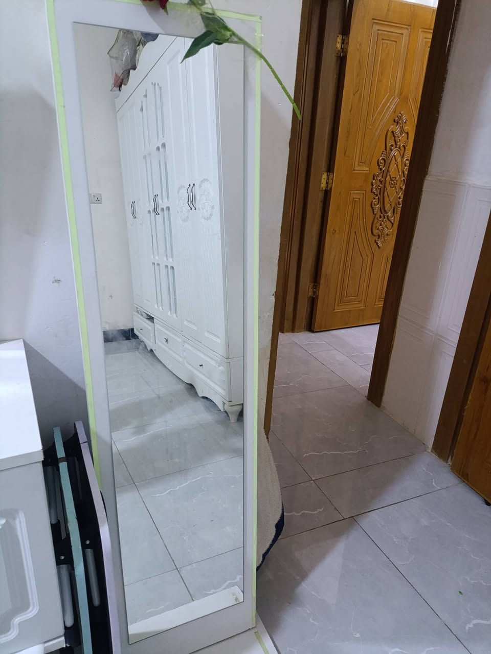 غرفه للبيع ***********
السعر ٥٠٠
