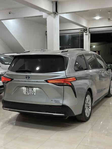 السلام عليكم 
سينا 2023 امريكي ضررها بارد براس جاملغ جه السايقً ودعاميهً. مصبوغه ماشيه30 
رقم بغداد الجديد تحويل مباشر 
فئتها بلاتينيوم 
فول مواصفات 
بصمه ابواب 
بصمه تشغيل 
صندوق كهرباء 
كشنات كهرباء
شاشه بالسقف 
كامرات 5 
داخل قرميدي 
كشنات جلد 
السعر 390 ووقه وبيها مجاال 
للاتصال//***********
