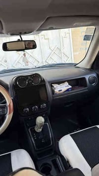 جيب باتريوت امريكي ٢٠١٦ رقم ذي قار محركً ٢٤٠٠ رقمي ٠٧٨٢٧٠٧٧١٧٢