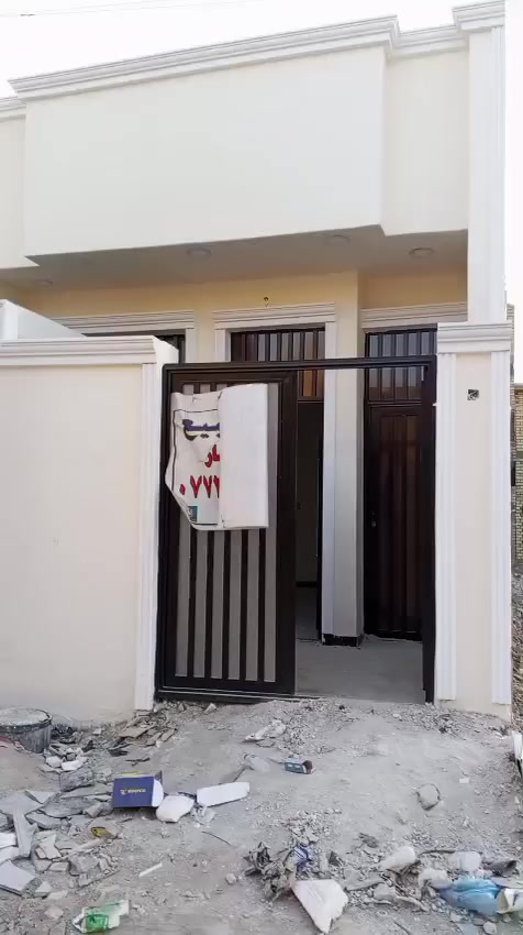 للبيع 100 م سعر 76 بي مجال ضباط ثانيه زراعي بلديات بظهر معسكر البلديات شارع 20 المبلط بالفرع استفسار ***********
