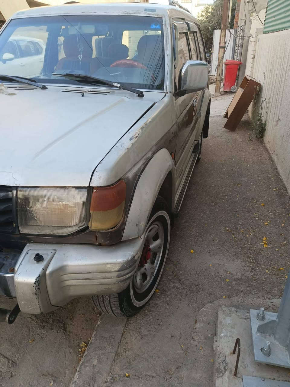 السلام عليكم باجيرو موديل 93 سياره يرادلها بيها تلحيظات المحرك جفتناه ورجع مرات يدخن ومرات لا وبيها خياسات شويه للبيع السعر 32 مكان بغداد 
+964 773 723 6996


**إذا كنت صاحب هذا الإعلان وتريد حذفه لأي سبب، رجاءا أرسل رسالة إلى الدعم الفني**