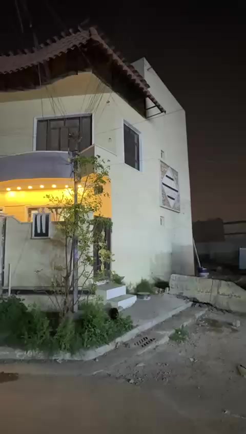 المنصور حي دراغ العناب الجديده خلف شركة جكور

دار للبيع جديد مسلح.      ركن 

المساحة 100

واجهة 10

مواصفات البيت     سسنه بناء 2015

طابق أرضي
يحتوي على
صاله    غرف نوم   مطبخ  حمام.   كليدور    منور

طابق اول
يحتوي على
غرف نوم ننظام ماستر غرف نوم.  + كليدور + حمام
بيتونة كبيره +  سطح
____________________________
استفسار مراجعة شركة سما العلياء للأستثمارات العقارية
شارع بلدية المنصور قرب كاتب عدل مجاور مصرف استثماري
الاتصال على ارقام تالية
***********
***********
