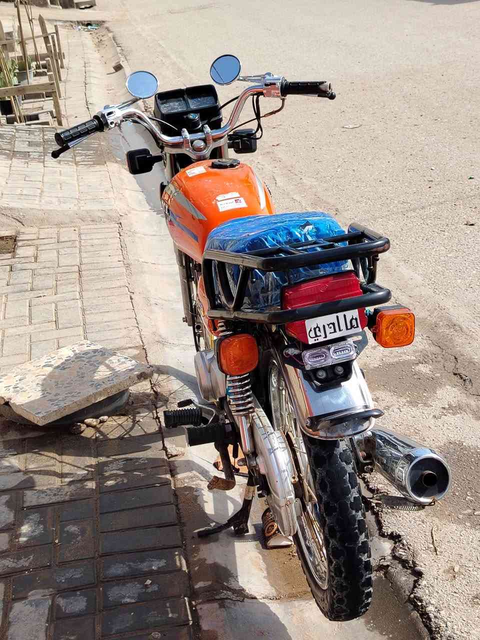 دراجه بدون للبيع مكان حي مين الديوانية ***********
