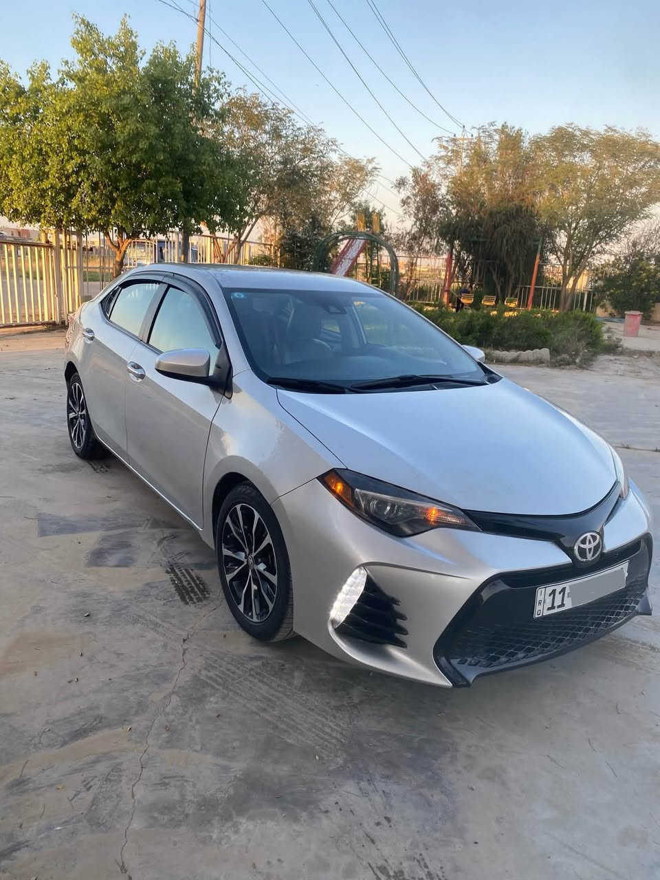 كورلا 2019 رقم بغداد الانكليزي ماشية 60 ميل 
مكينة 1800 مكينة كير كفالة على وضع الشركة
(صبغ جامرلغ وبنيد السيارة استخدام شخصي)
المكان / ديالى المقداديه 
***********
