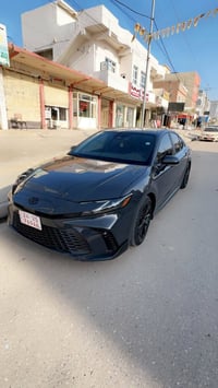 كامري SE • ٢٠٢٥ • ٣٧٠٠٠ كم