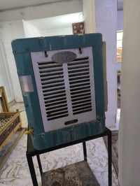مبردة • نظيفة • ما بيها عيب