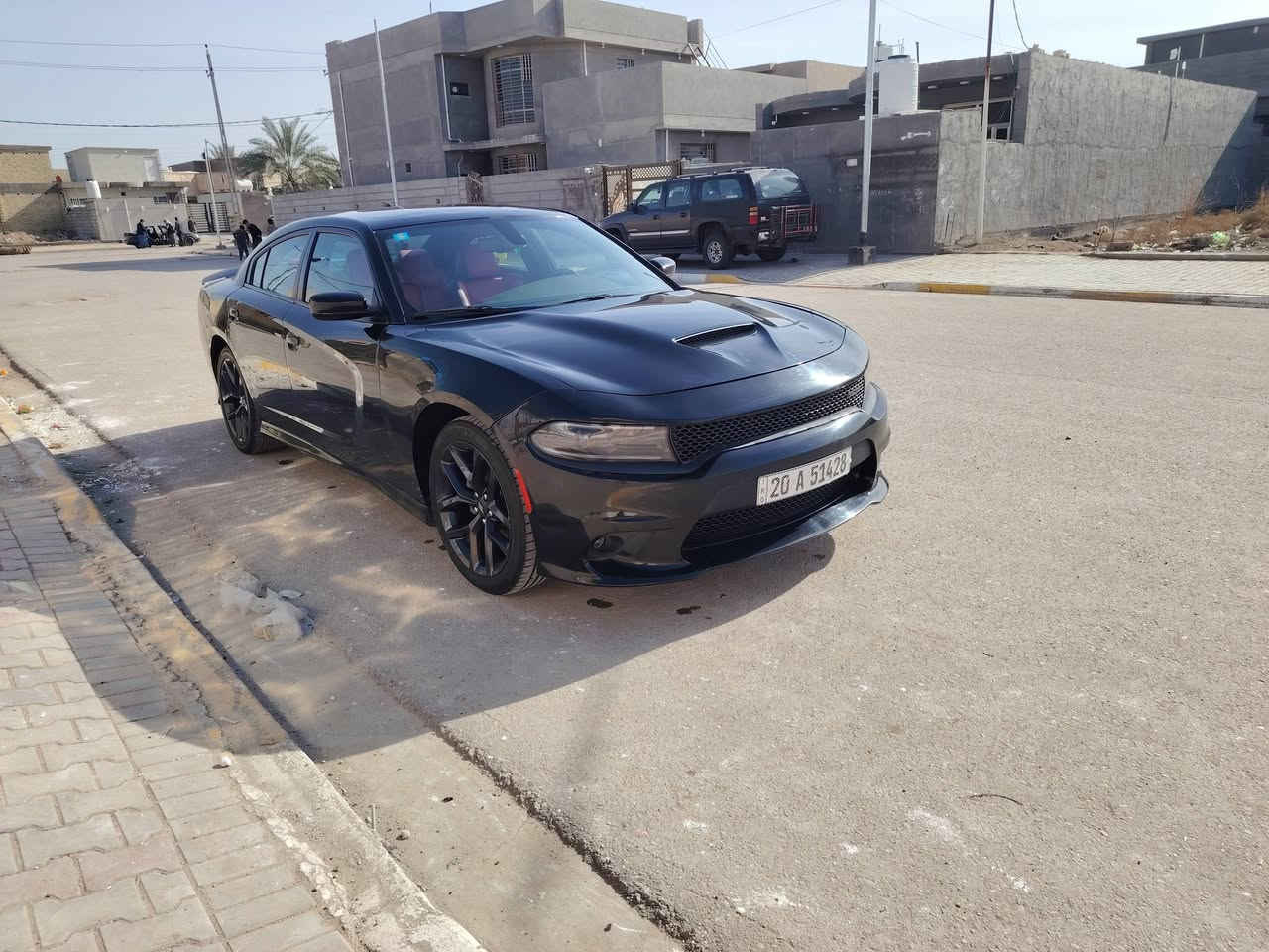 السلام عليكم جارجر 23 GT فول عدا الفتحه  حادث جاملغ وبنيد وتعديل بلشاصي رقم ديالئ بسمي بيع او مراوس حسب القناعه ماشيه 70 وقابل للزياده سعر 200 وبيه مجال *********** هذا رقمي
