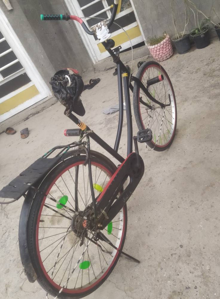 بيسكل للبيع الون اسود موديل 20019عوزه بس سنجيل وأغراضه مو جوده


**إذا كنت صاحب هذا الإعلان وتريد حذفه لأي سبب، رجاءا أرسل رسالة إلى الدعم الفني**