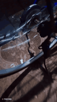 بايسكل للبيع بناتي حجم 26 لون ازرك  البايسكل ماناقصه يي شي كامل ويا مداكر ثنين سعر 80 وبي مجال قليل مكاني بصره زبير حي الريسز للتواصل *********** واتساب
