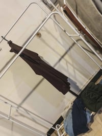 منشر ملابس • زجاج فستقي وابيض • استعمال قليل