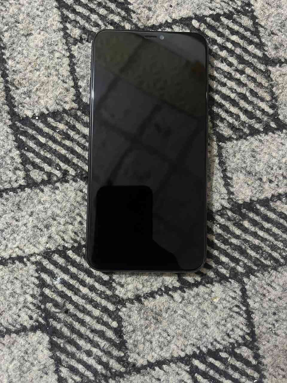 السلام عليكم للبيع أو مراوس أجهزه ثنين 
1- ايفون 11 برو ماكس ذاكره 256 بطاريه 73 بلاديه الجهاز نيظيف كلش محدث آخر تحديث مبدل شاشه وفيس ايدي متوقف مابي اي عطل كله شغال نت اتصال صوت هزاز كامرات السعر 225 وبي مجال بسيط 

2- سامسونك A30s ذاكره 128 الجهاز نظيف كلش مبدل شاشه وكامرات بيهن وصخ مغوشات لباقي كله شغال 45


**إذا كنت صاحب هذا الإعلان وتريد حذفه لأي سبب، رجاءا أرسل رسالة إلى الدعم الفني**