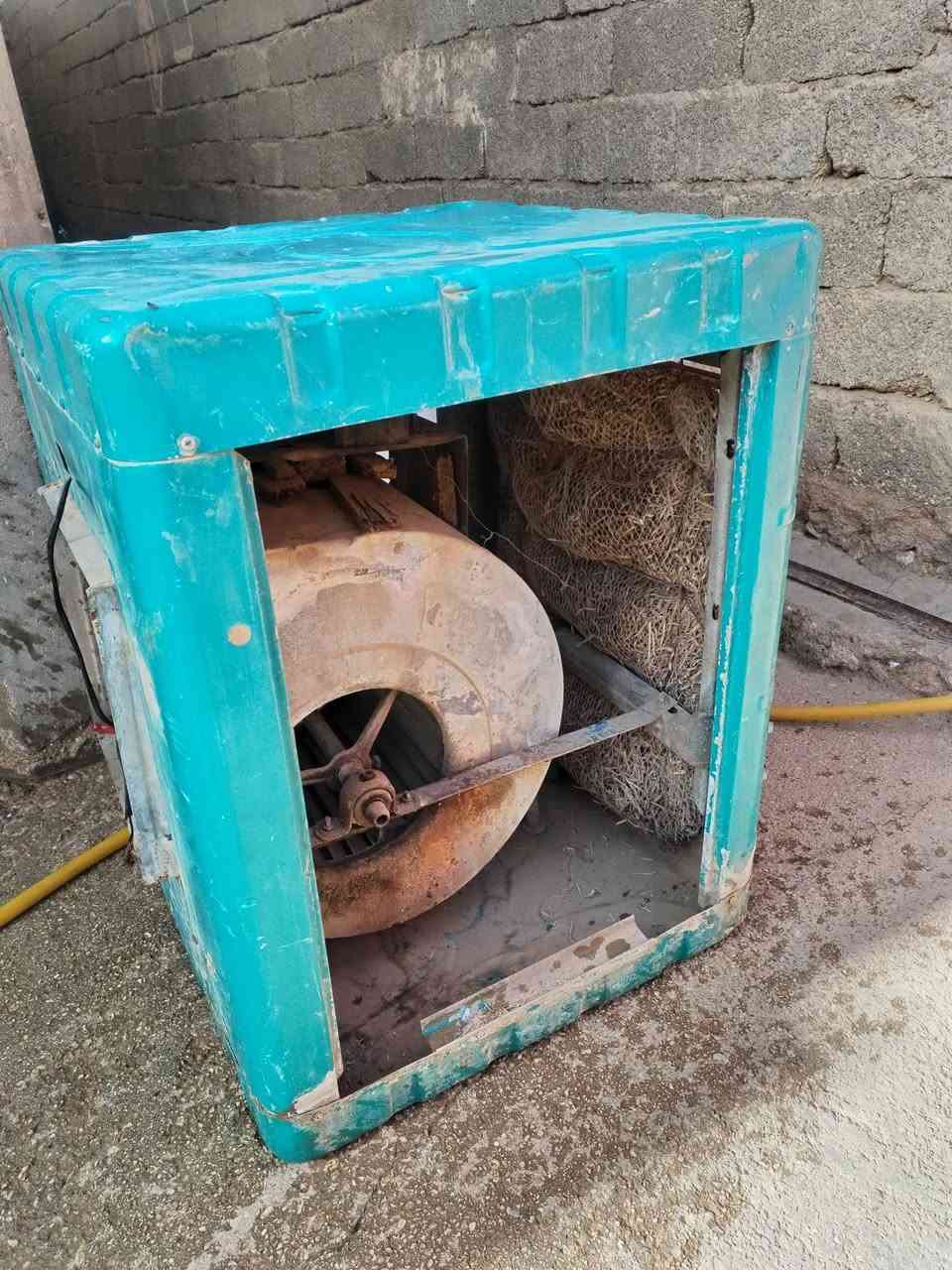 السلام عليكم كشر مبرده واحد ونص للبيع ابيعها بلي يحبه الله محتاجه فلوس والله كلشي مابيها بس يعوزها ماطور كامله يوب وغطاس يعوزها شي


**إذا كنت صاحب هذا الإعلان وتريد حذفه لأي سبب، رجاءا أرسل رسالة إلى الدعم الفني**
