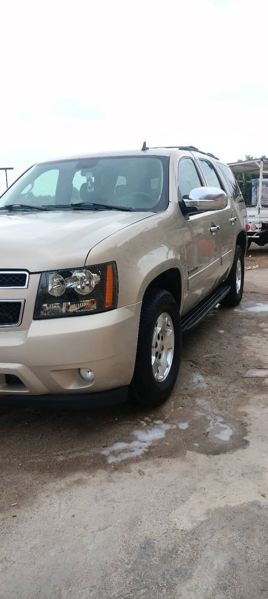 تاهو موديل 2007 للبيع  رقم بصره نكليزي   محرك كير مكفول‬‏ تبريد تدفى شغال  _ بيها صبغ حزام. ((رقم الوالد بس. شراي ينتصل )))
‏‪***********‬‏
