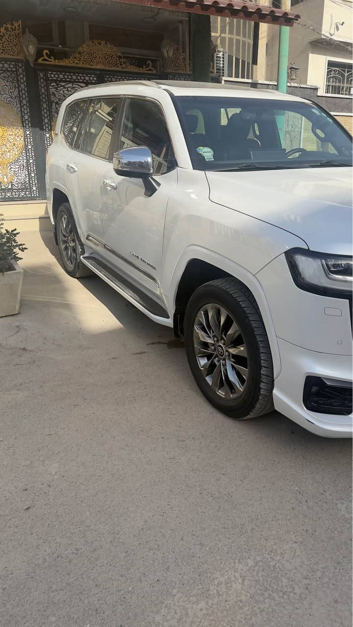 سلام عليكم…
لاندكروز VXR ساز
موديل 2022
ماشيه 52000 كيلو متر
السعر 70000
مكاني بغداد حي البنوك
هاتف *********** بغداد, العراق
