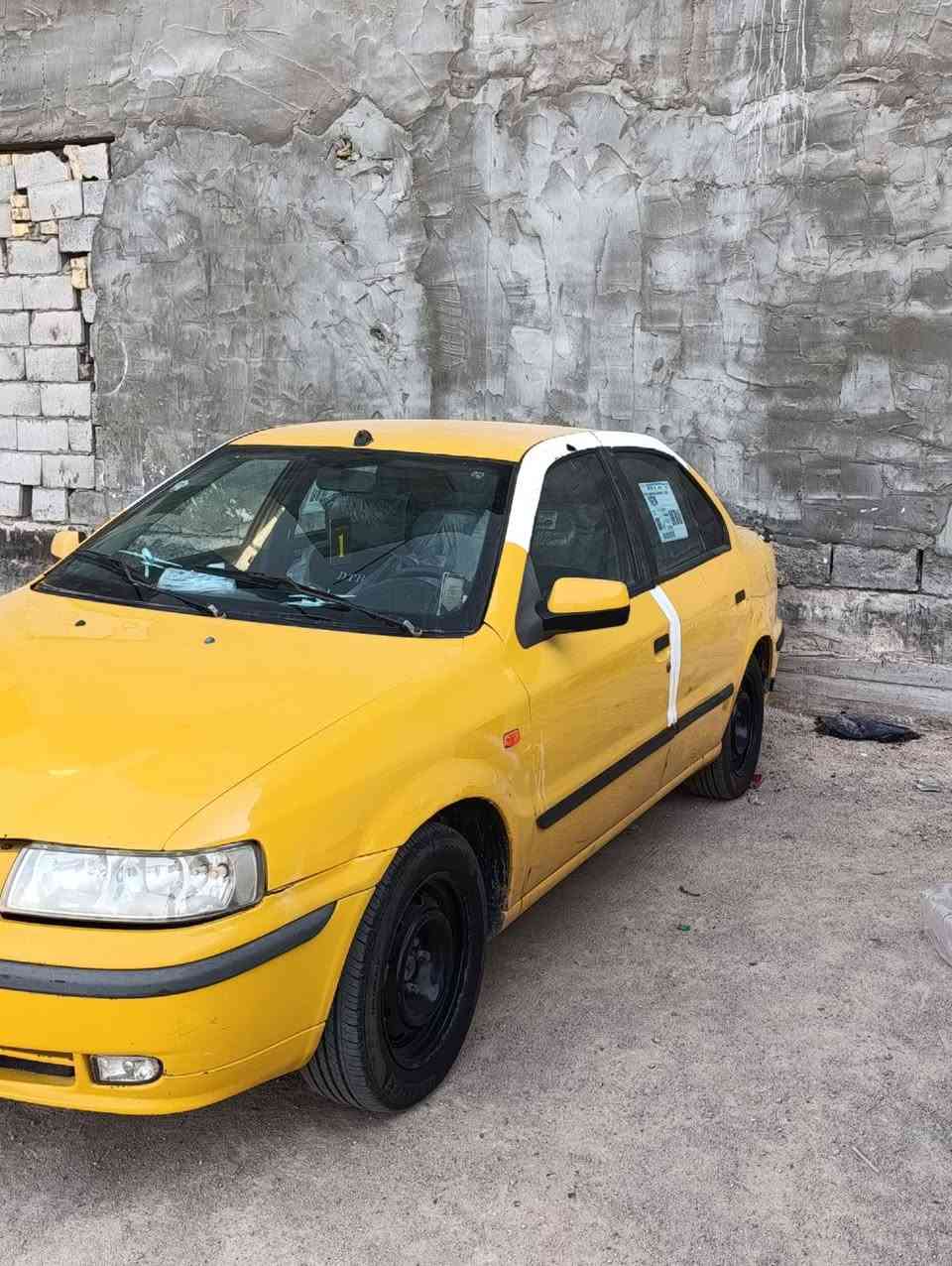 سلام عليكم سمنت مديل ٢٠١٧ حلوه سياره تخم تاير تبريد كلشي شغال تاخذها كبل لشارع سياره مامتعوبه مال واحد عل باب الله سعر ب٤٢ وبيها مجال وبلعافيه عل ياخذها بصره كرمت علي   ***********
