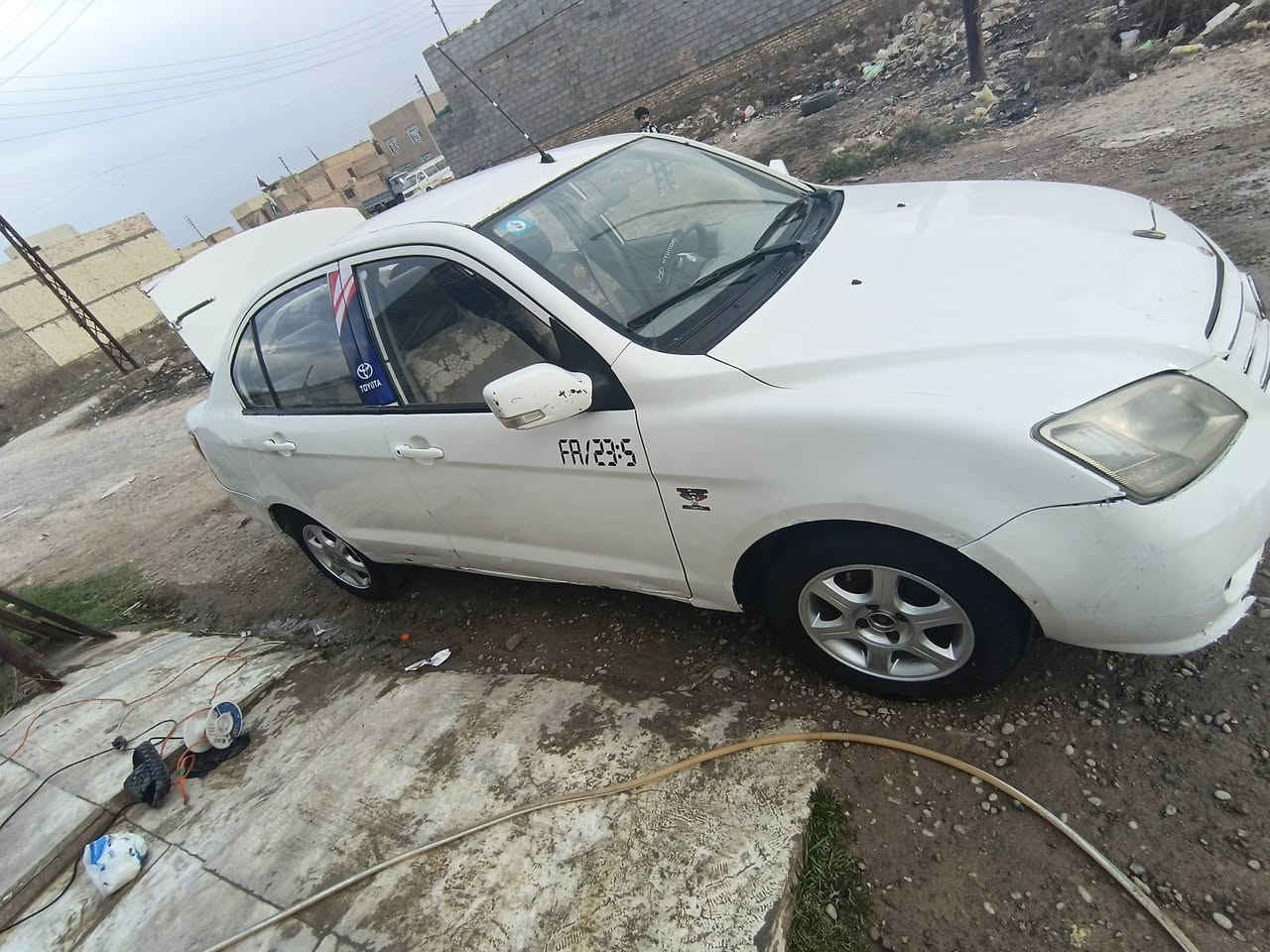 السلام عليكم فاو N5 2013 رقم بغداد السيارة مكفولة من الضربة والصبغ المكينة بحسن حال بس بيها ضربة موضحة بالصور السعر 37 بيها مجال التصال ‏‪*********** مكان السيارة بغداد ‬‏
