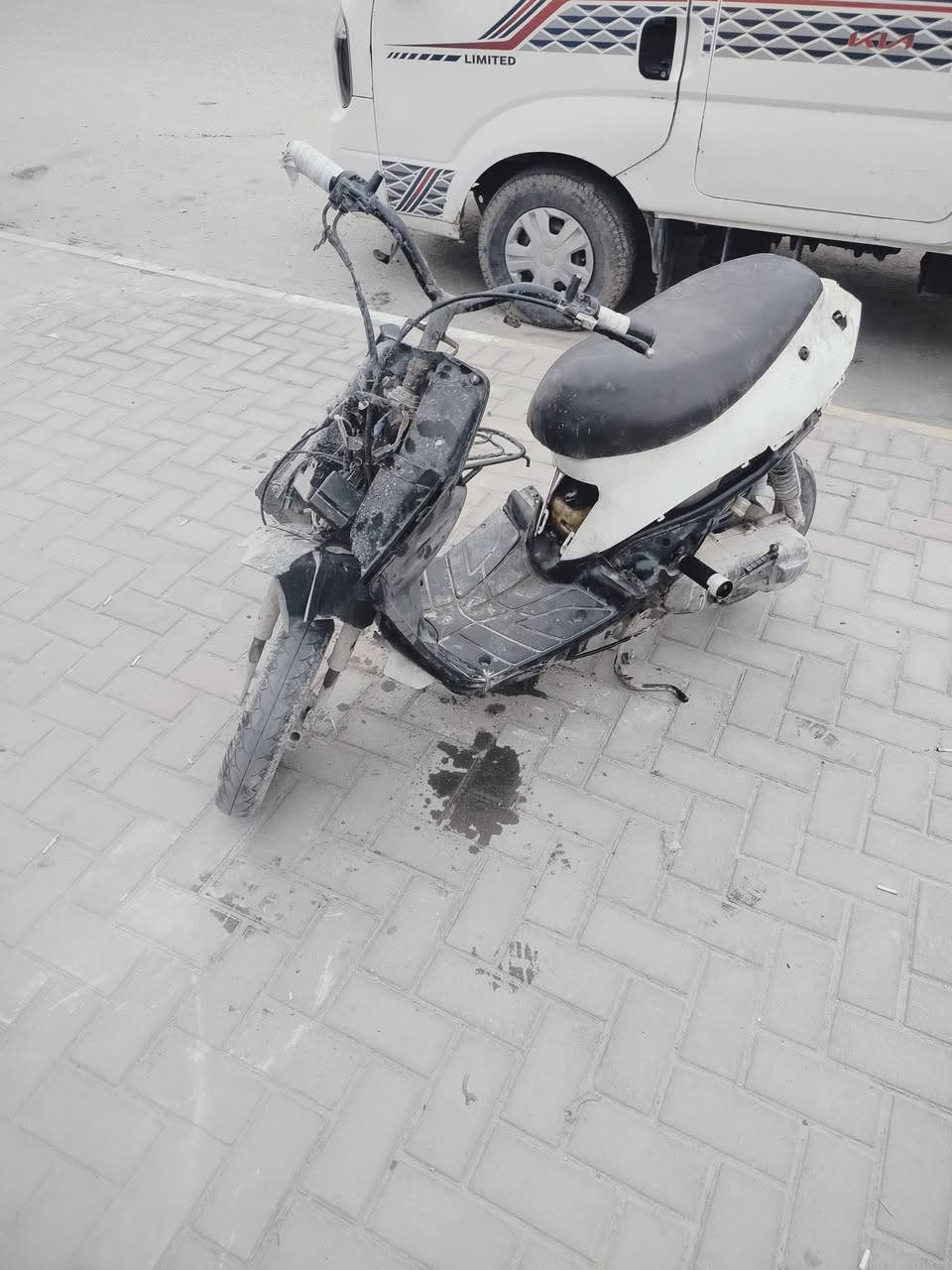 دراجه كايمه عوزه بوش وبستم ب75 مستعجل عله بيعته ***********
