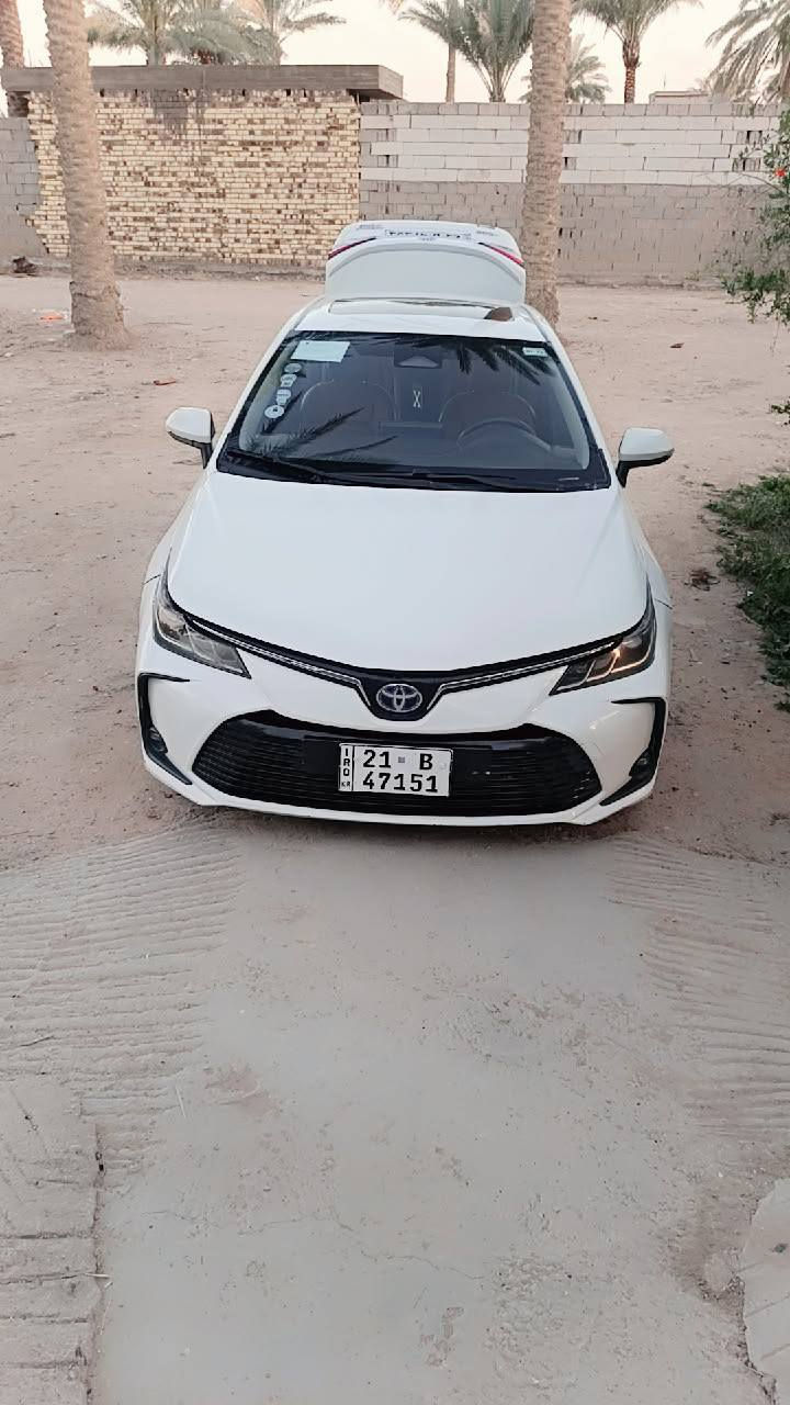 السلام عليكم
كورلا هايبرد موديل ٢٣ فول مواصفات بيهه صبغ جاملغ وبنيد فقط بدون حادث ماشية ٣٨ km تريد وكاله او مداور ثاني يوم
السعر ١٢٥ وبيهه مجال
***********
