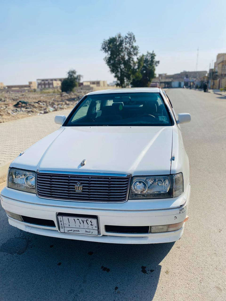 السلام عليكم ورحمة الله 
كراون راس الثور حمامه 
مكفوله من الگلبه والشاصي 
محرك 2500
رقم واسط تحويل مباشر 
السعر 80
للتواصل ***********
