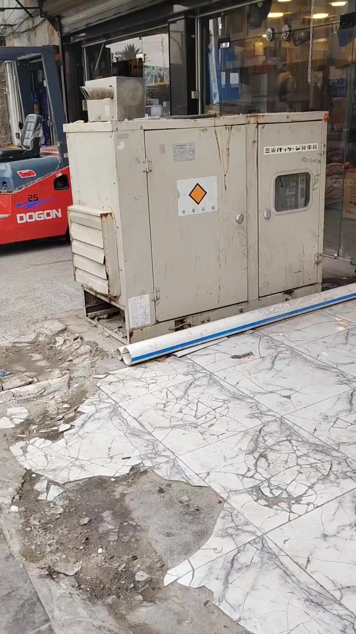 سلام عليكم اليوم وصول مولد ياباني جديد زيرو 
مسبوشي لأن ما عرف بيش تنباع بفلوسهة
19$ قفل ***********
