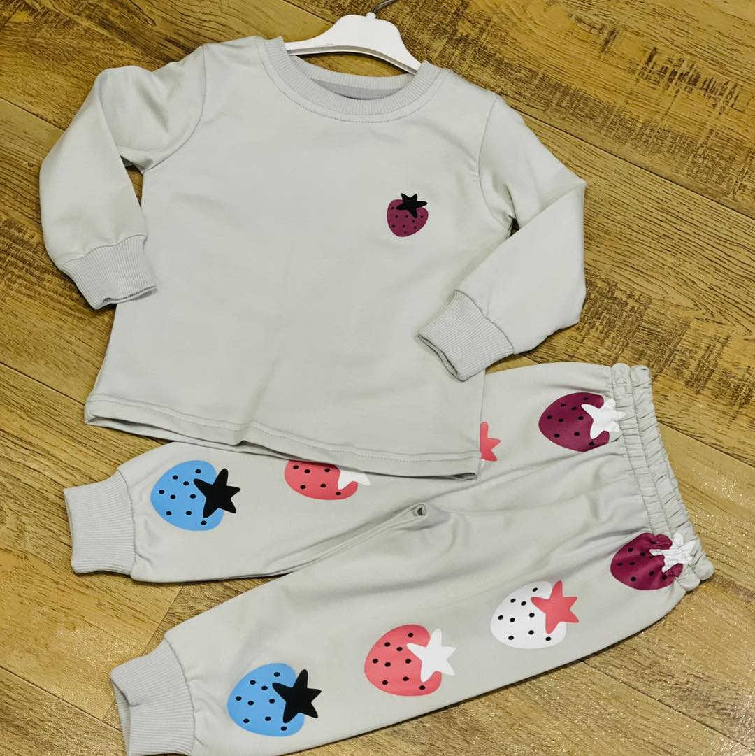 😍🥰ازياء ستايل بيبي 🥰😍
❤️❤️جديد.العيد ❤️❤️
السعر.5.الف
قياس .1.2.3
📍العنوان موصل حي العربي شارع باريس 📍
📩📩للحجز والاستفسار على الواتساب 📩📩***********☎️☎️
🚗يوجد توصيل موصل ايسر ايمن 3.000🚗
🚕🚕توصيل محافظات 5.000 🚕🚕
