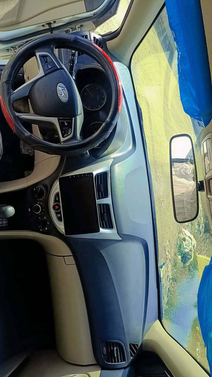 السلام عليكم اكسنت موديل 2016 بيه 3 قطع صبغ بدون اي ضرر السعر 105او بيه مجال بصيط المكان كربلاء طوريج الرقم الهاتف ***********
