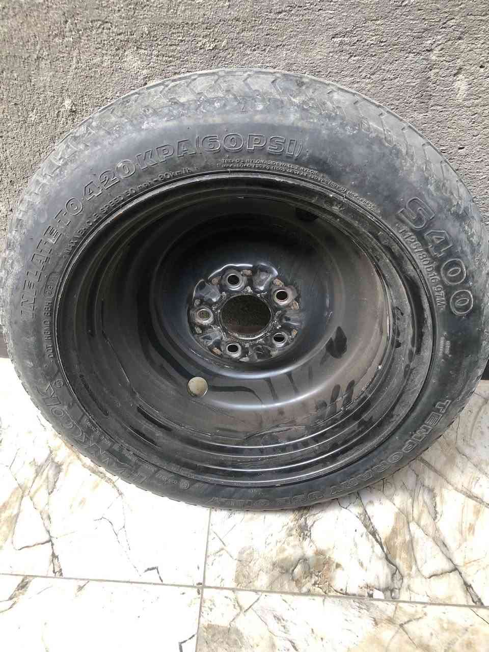 السلام عليكم
سبير سوناتا هوة والفلينة وملحقاتها اخو الجديد من موديل 2011 الى موديل 2014 سعر 50 الف وبي شوية مجال
مكاني البصرة


**إذا كنت صاحب هذا الإعلان وتريد حذفه لأي سبب، رجاءا أرسل رسالة إلى الدعم الفني**