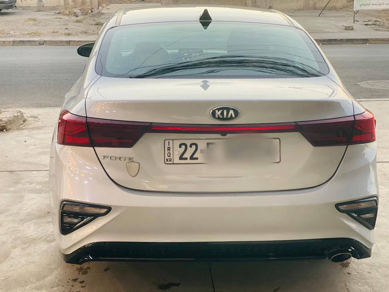 كيا فورتي 2021 وارد امريكي
محرك 20 بخاخ
اللون سلفر 
للاستفسار ***********
موصل الأيمن
السعر 160$
