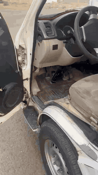 جمبي H1 للبيع سيارة حلوة ونظيفه  موديل 2014رقم بابل سيارةبسمي تحويل مباشر  تخم تأير السعر 78 وبيه مجال العنوان بغداد الدوره مصفى الدوره رقم الهاتف ***********
