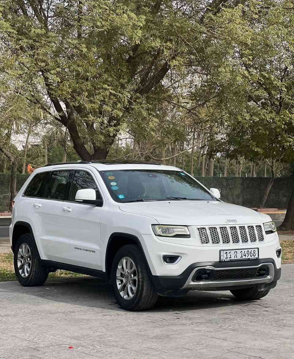 سلام عليكم جيب لاريدو 2014 خليجي مكفوله كفاله عامه
بغداد بسمي .

المواصفات

 بصمه /  فتحه / جلد /   شاشه كبيره / كامره خلفيه /  مقاعد كهرباء /  هوكات /  نضمام قيادة eco. Rock. Mud. Auto. Sand. Snow. / المري شفط ومتحركة هيترات ضباب جانبية بالمري /مثبت سرعة تفاعلي /4x4/نضام نزول المنحدرات /شفتات سرعة بالمقود / جامات المقاعد الامامية AUTO / كشافات ضباب اسفل الدعامية /

عنوان بغداد العطيفيه: 📍📍
سعرها مناسب 
للتواصل :
***********
