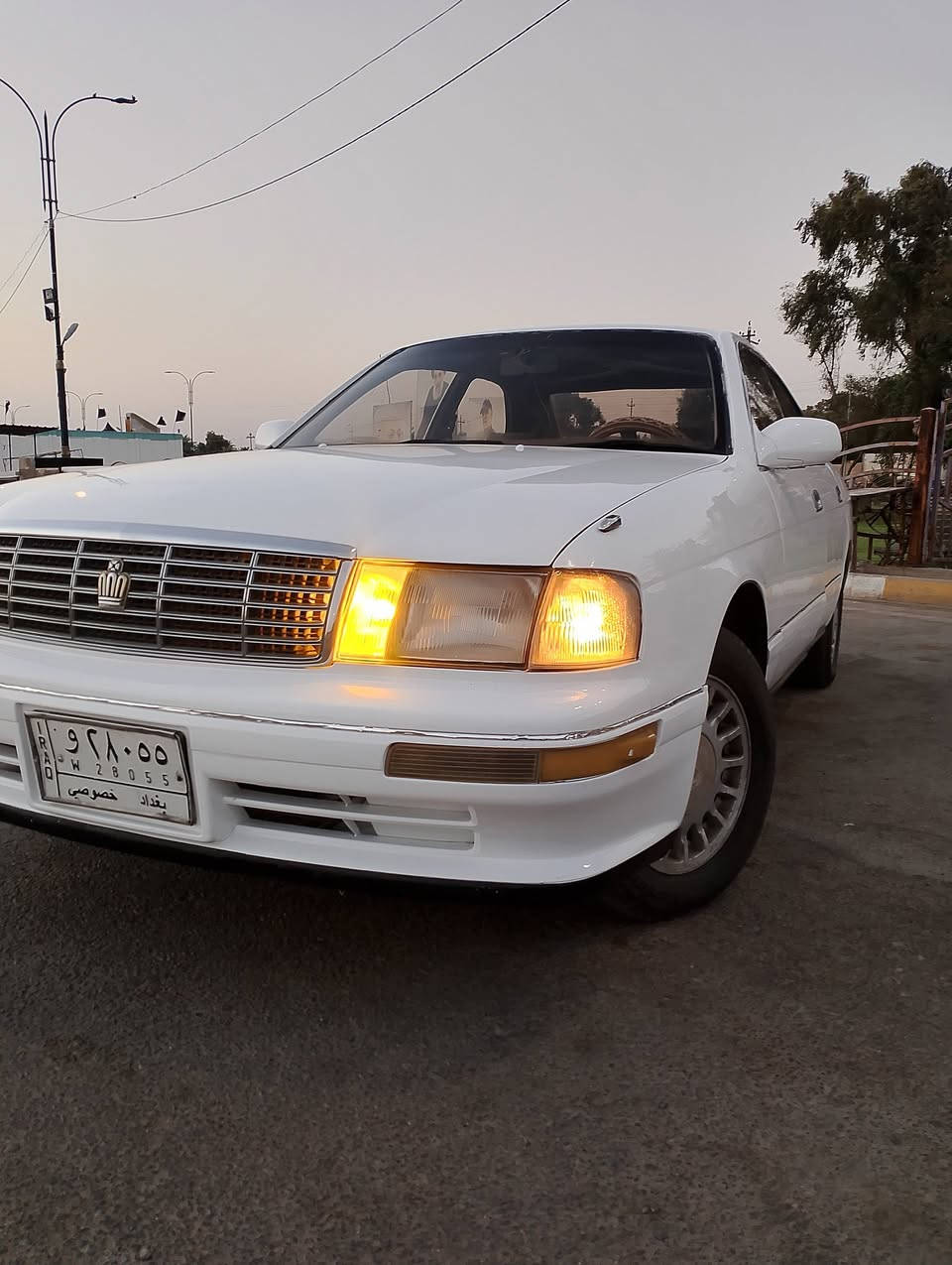 سلام عليكم ✋🏻
تيوتا كراون بطه موديل 1992 ابيض 🤍 رقم بغداد سنويه صاقطه مكينه وكير شرط تخم تاير جدد حداديه جديده تبريد عوزه غاز شرط السياره جاهزه تحويل مباشر كهربائيات شغاله سياره مكفوله من كص والنقل الجثه والتجيه والعيب الشرعي  
السياره احله من صوره 
العنوان واسط كوت 
للاتصال ***********

السعر 38 قابل للتفاوض
