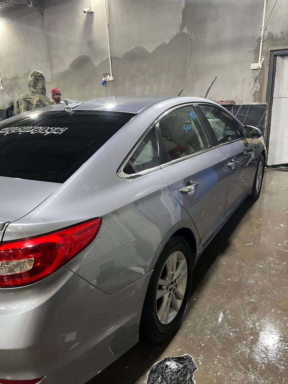 للبيع موديل 2016 سنويه ورقم الجديد بأسم صديقي جاري تحويل وارد امريكي بدون حادث فقط صبغ جاملق امسوناتهامي وبنيد بدون اي دواخل وجاملق خلفي جزء صبغ فقط سياره كلش حلوه نصبتها وجاهزه من كلشي مال بيت استخدام شخصي السعر 125 مجال قليل للشراي
مكان السيارة البصره المطيحه
مكلف بالنشر للاستفسار ***********
