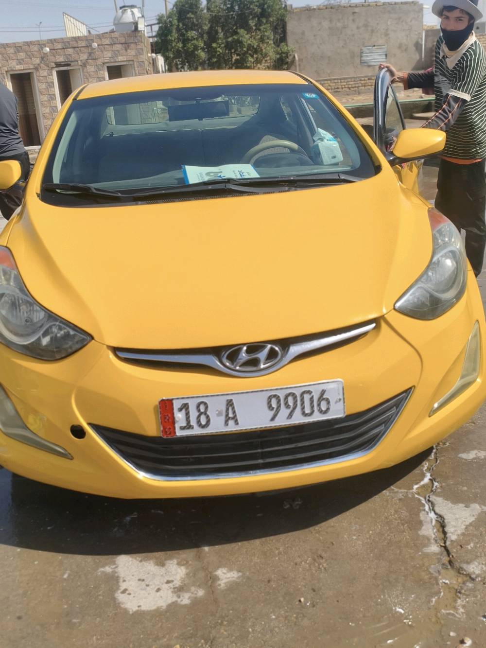 سيارة النترا امريكي موديل 2012سيارة حلوة ونضيفة ضربتهة بنيد وجاملغ الي واضح بصورة رقم حلة سنويه ل27 مكينه1800سعر 95وبيهة مجال هذة رقمي للشراي بي واتساب   مكاني الديوانيه ***********