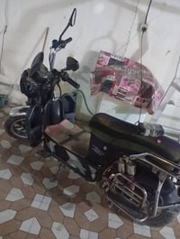 موطور شحن • بطاريات • نضيف