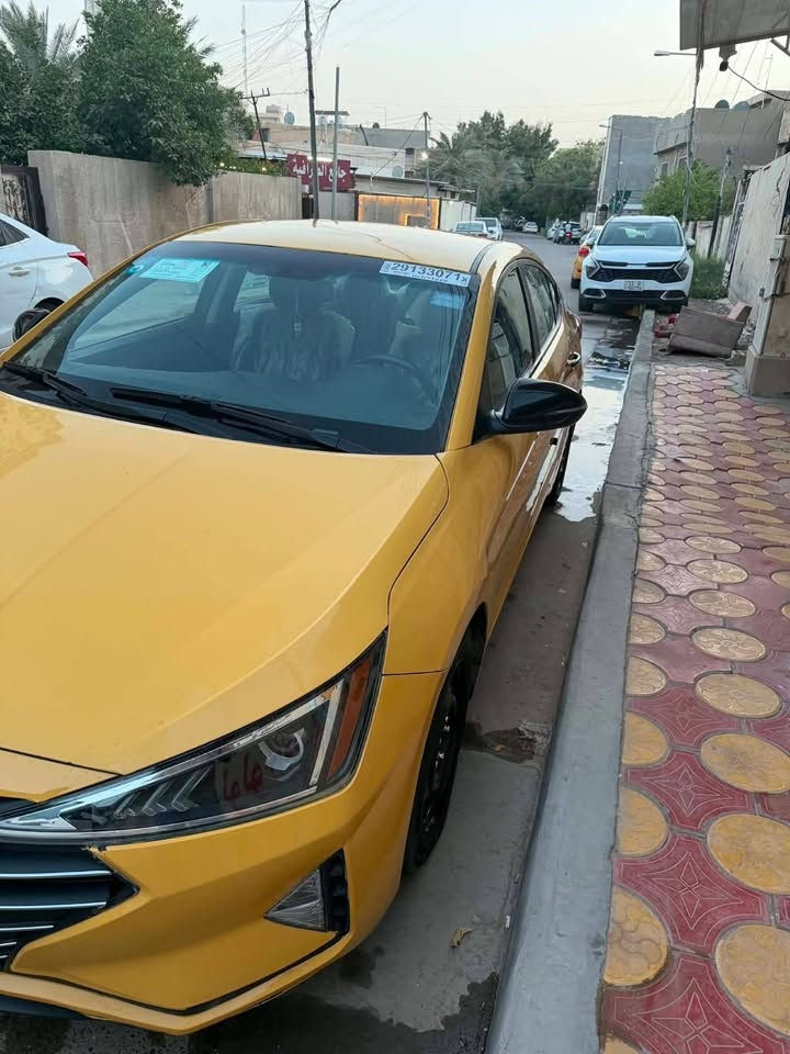 السلام عليكم
النترا 2019 مكينه 2000 دوش وكير اي تي المرغوب 
رقمه بغداد باسمي رقم وهزه جديده تتحول بكل
 المحافظات
مكاني الموصل بيه قطعتين 
السعر 135 وبيه مجال قليل 
تفاصيل اكثر اتصل 
***********
