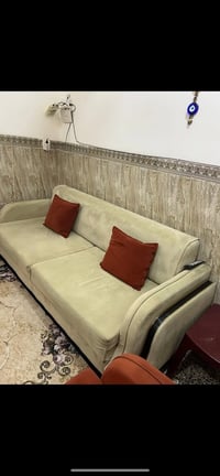 تخم تركي • ٨ مقاعد