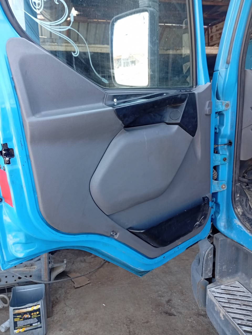 السلام عليكم داف 2001 كرين يونك 3 طن 2 سلايت  السياره كفااااله عامه رقم سليمانيه تحويل مباشر السعر 145 وبيه مجال ((***********)) عنوان السياره السليمانيه خاص ماجاوب
