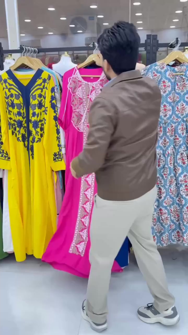 كلبيات العيد قياسات كامله سعره 15 توصيل 5 قناه مفرد
https://t.me/em_8nm


**إذا كنت صاحب هذا الإعلان وتريد حذفه لأي سبب، رجاءا أرسل رسالة إلى الدعم الفني**