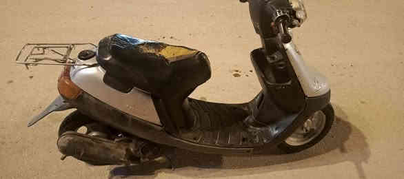 للبيع دراجه بطة ياباني حلوة الدراجة مكينة ناعمة فقط الشاصي ملحوم الدراجة هندر واحد يرادلهة باتري مكينة ناعمة شلعة معدل فول السعر130 بيهة مجال حك الجية مكاني كربلاء حي الغدير يم الصورة للتصال *********** متواجد واتساب كذالك
